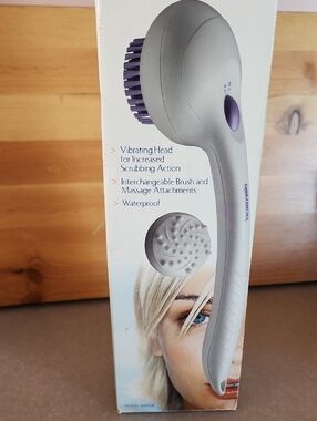 NIB. Relaxor Spa Therapy Deluxe Bath Brush with Massage Attachment.
